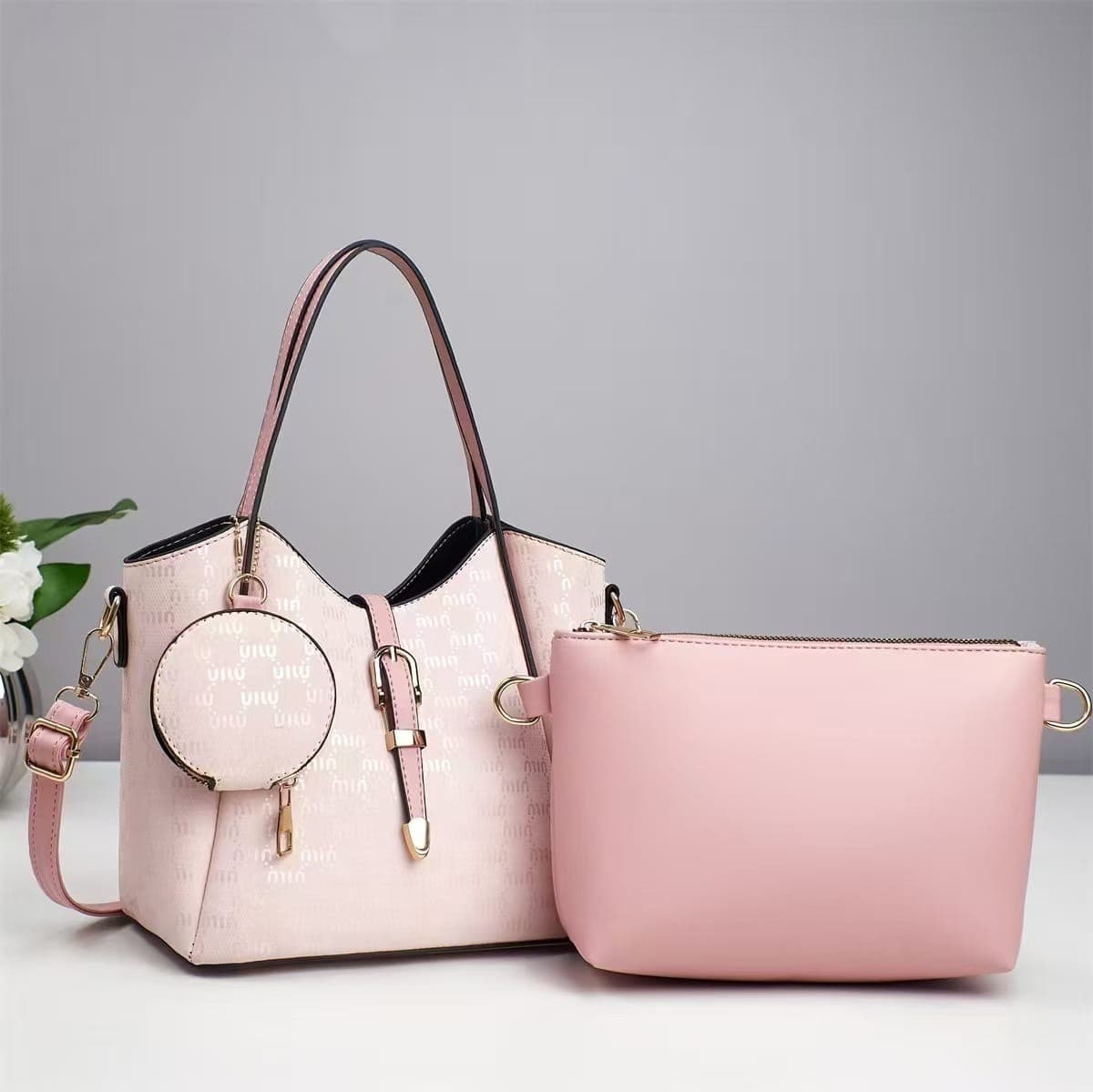Bag with one mini